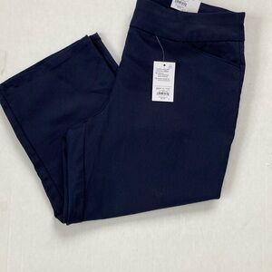 Croft & Barrow Navy blue Capris